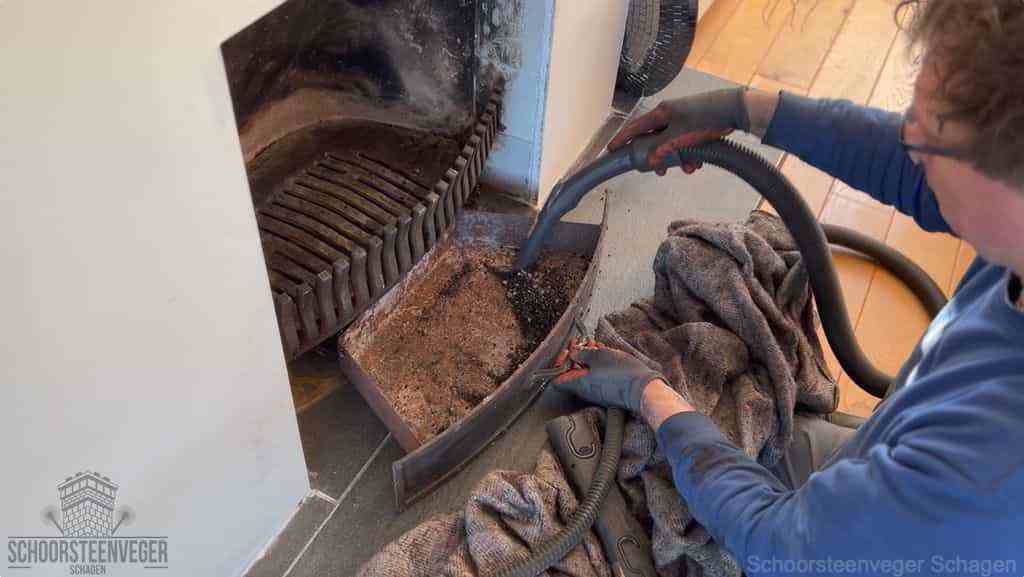 Prijs schoorsteenvegen Schagen schouw reinigen Prijs schoorsteenvegen Schagen schouw reinigen